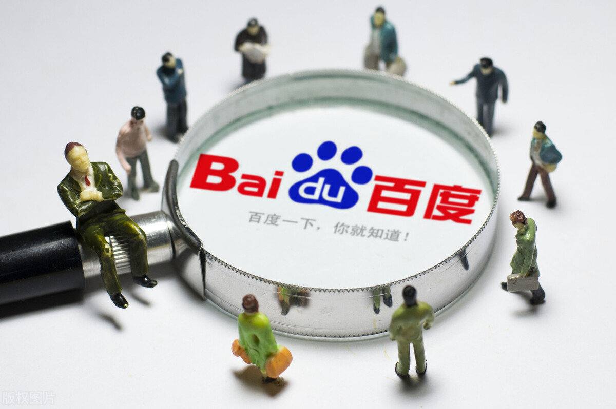 台风天湛江一高校宿舍门被强风吸走